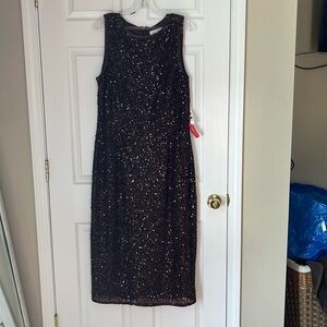 Mac Duggal NWT size 14